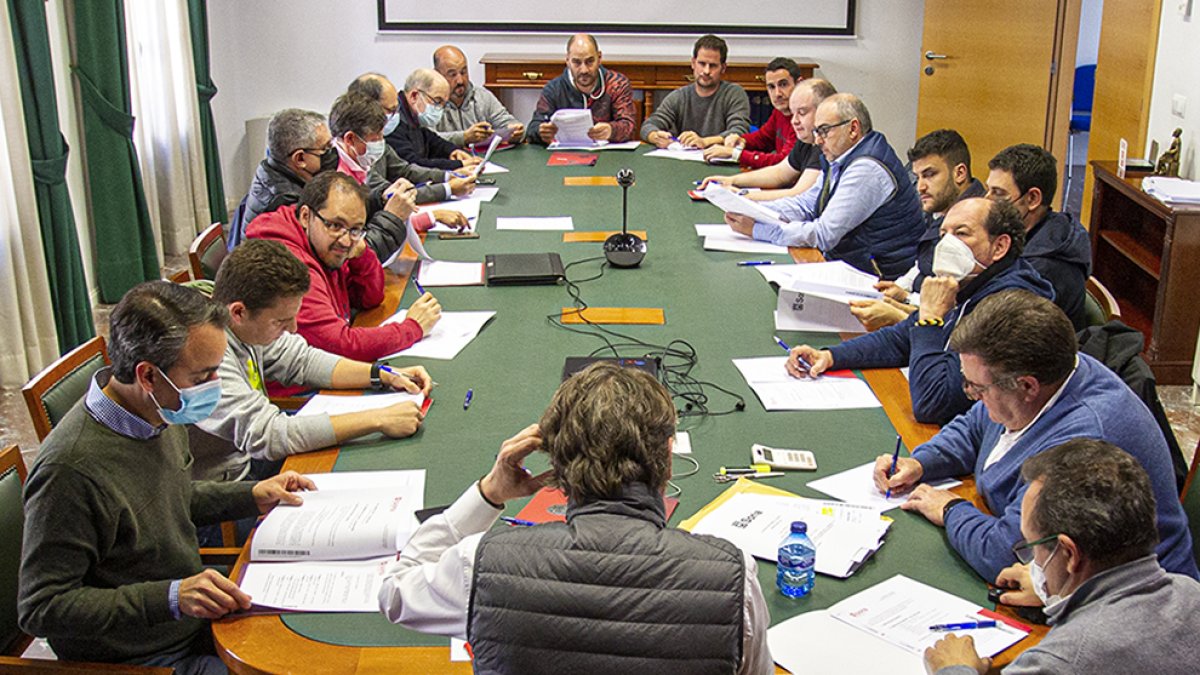 Consejo taurino en el Ayuntamiento de Soria - MARIO TEJEDOR