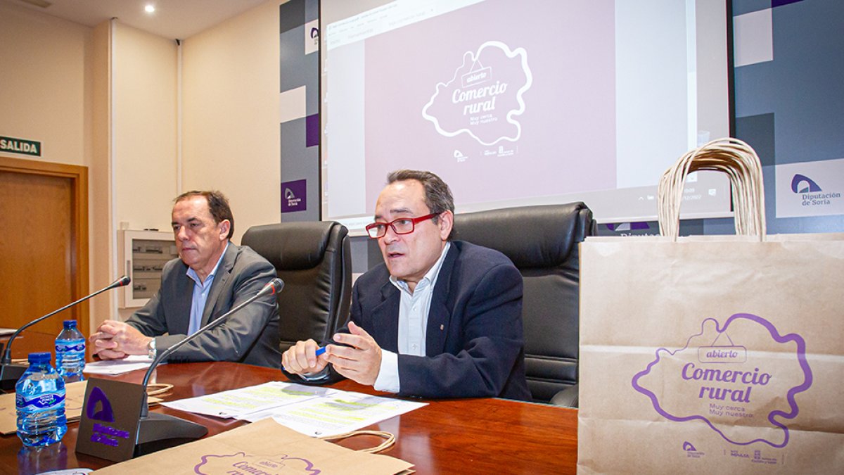 Presentación de la campaña de Comercio Rural. MARIO TEJEDOR
