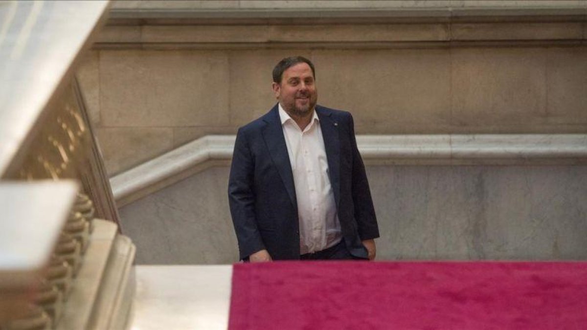 El 'vicepresident' del Govern, Oriol Junqueras, en el Parlament.-FERRAN SENDRA