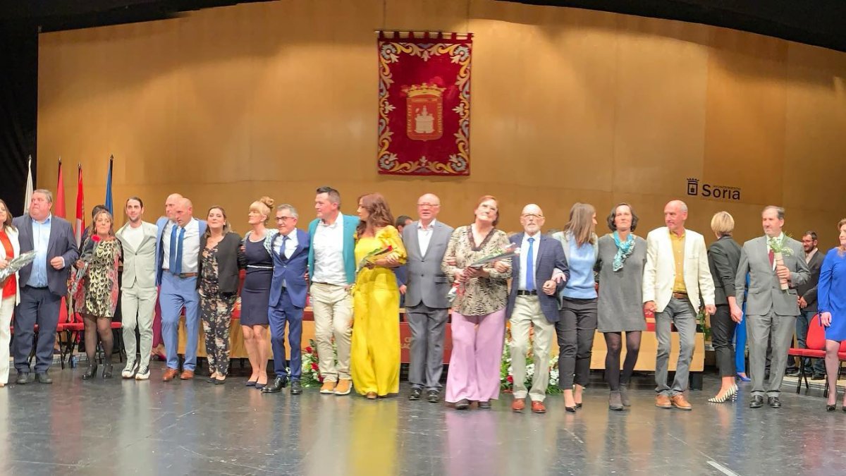 Foto de familia de los Jurados de 2022. HDS