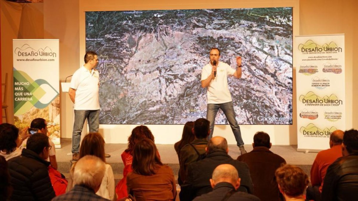 Un momento de la presentación de el Desafío Urbión en Fitur-HDS