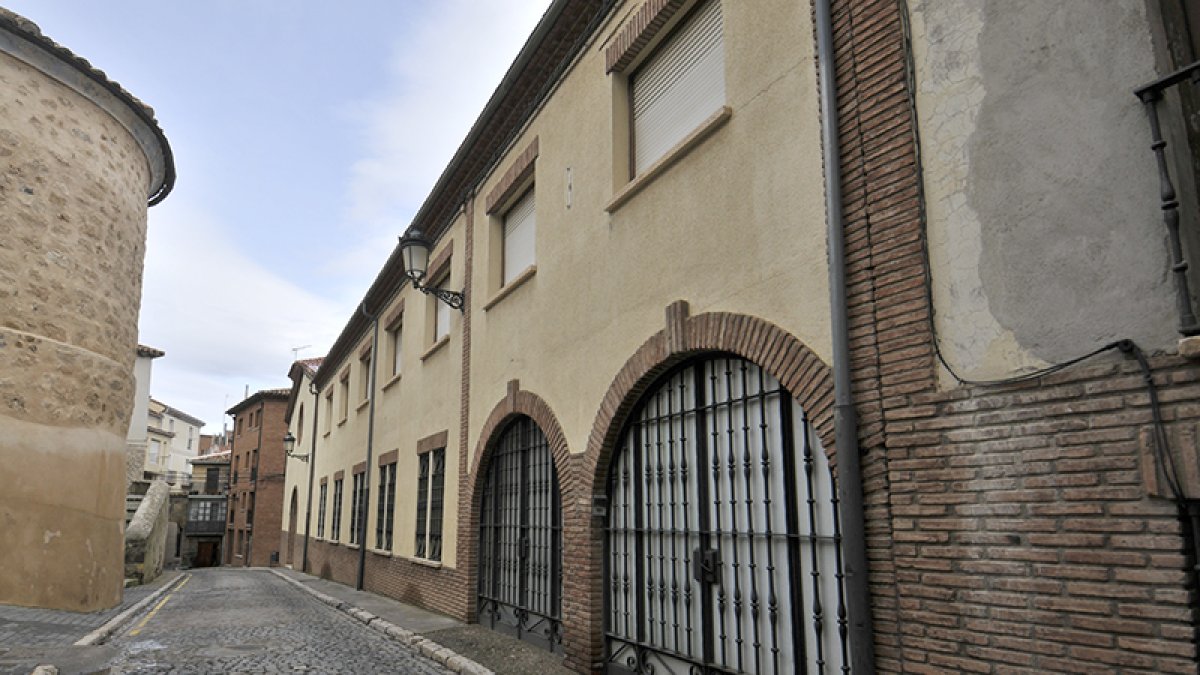 Residencia de Sor María de Jesús donde se pretende ubicar el centro intergeneracional. - V. G.