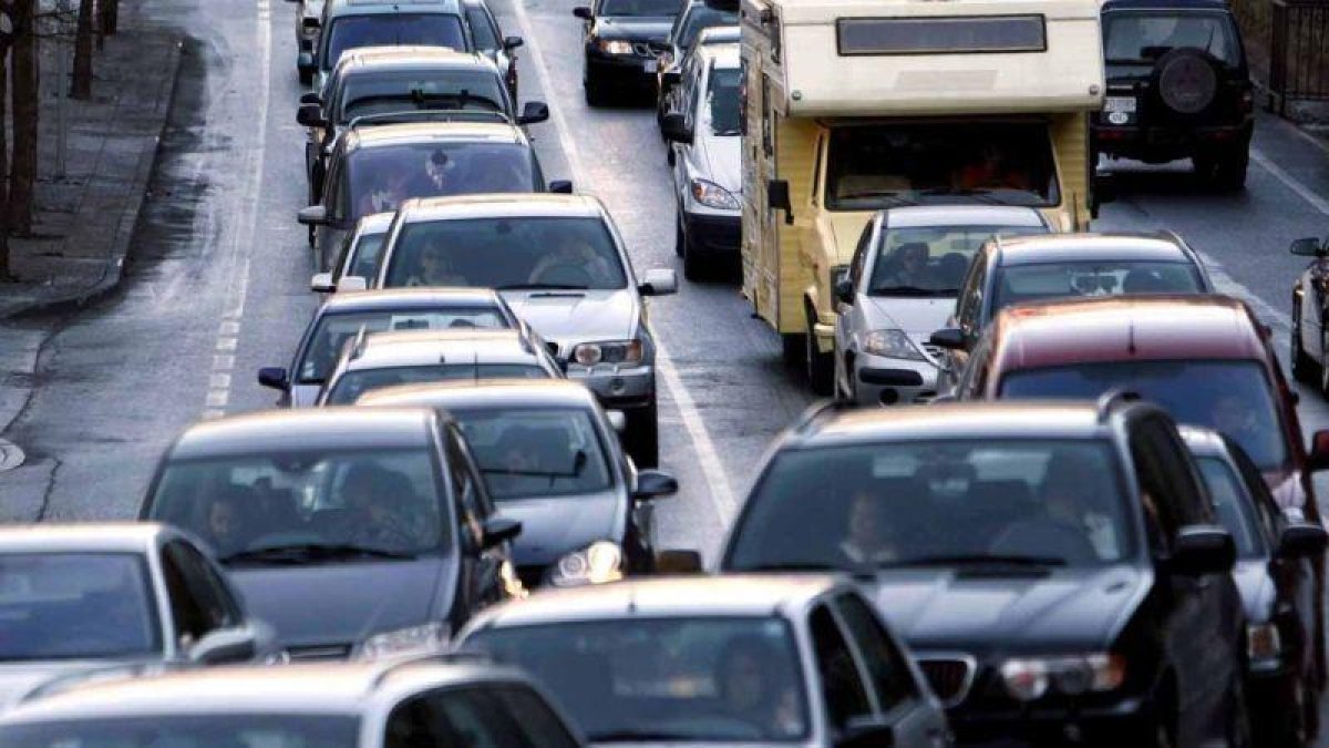 Las ventas de coches siguen sin despegar.-T. LARA