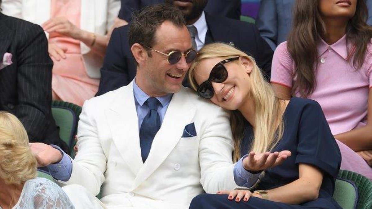 Jude Law y Philippa Coan, en una imagen de archivo.-KARWAI TANG