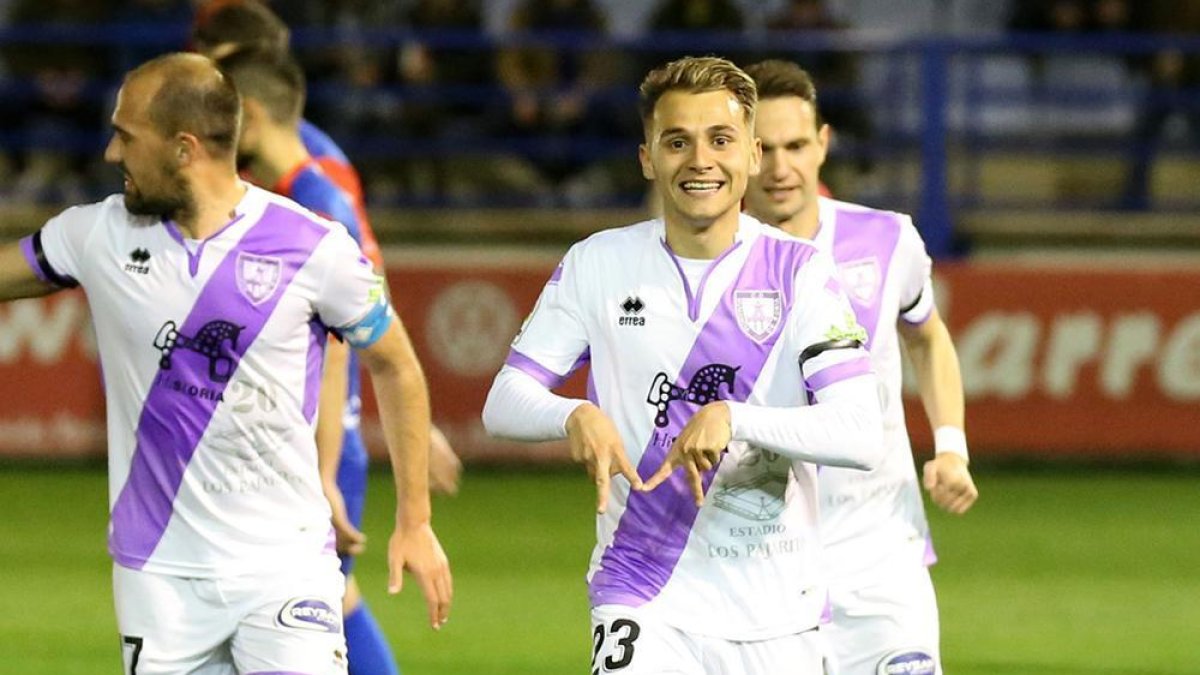Fran Villalba anotaba en Almendralejo el gol que daba hasta la fecha la última victoria del Numancia como visitante.-Área 11