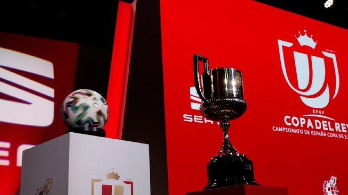 Escenario del sorteo de la primera eliminatoria de Copa del Rey.-EFE