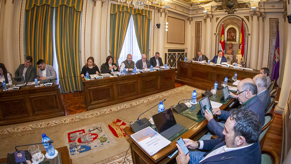 Pleno de Diputación de Soria. MARIO TEJEDOR