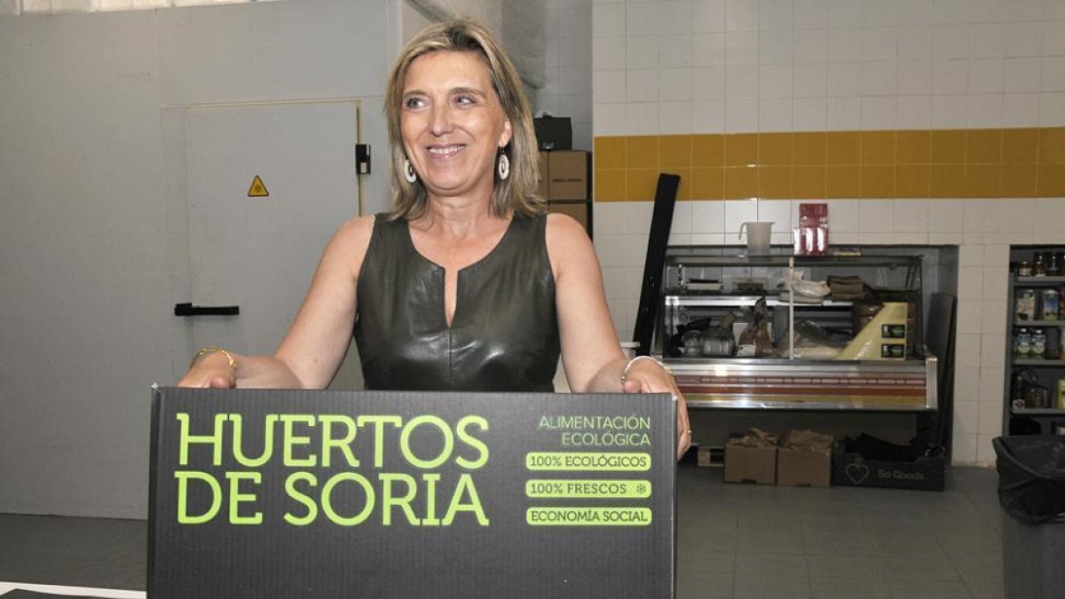 Salgueiro se interesó por la labor de Huertos de Soria.-Valentín Guisande