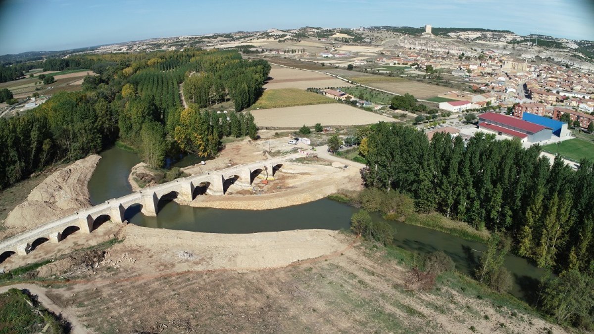 Puente de Langa de Duero durante los trabajos de rehabilitación. HDS