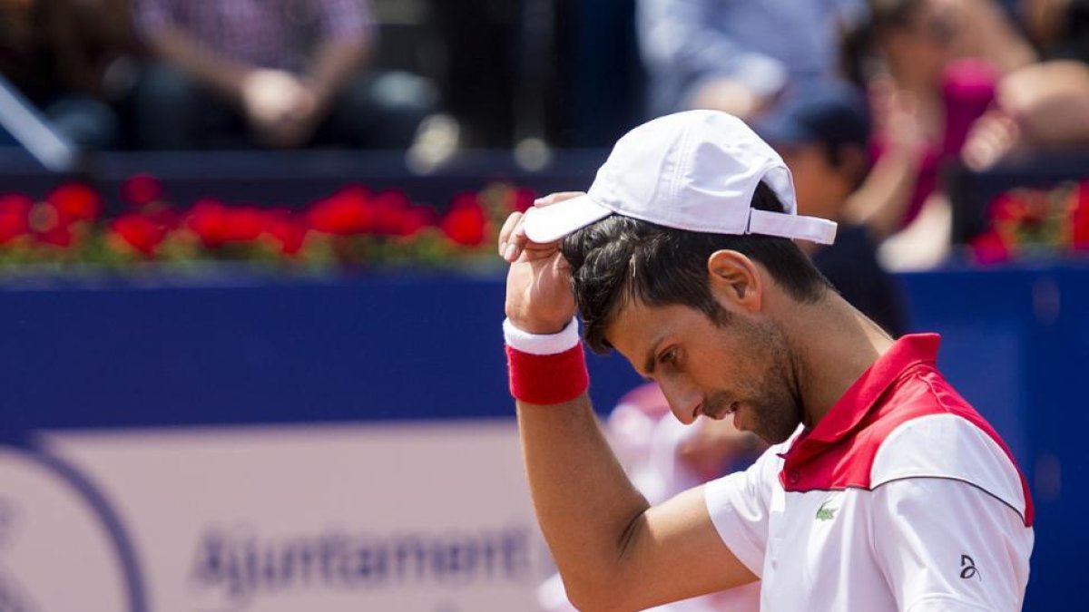 Novak Djokovic, en su derrota.-/ JORDI COTRINA