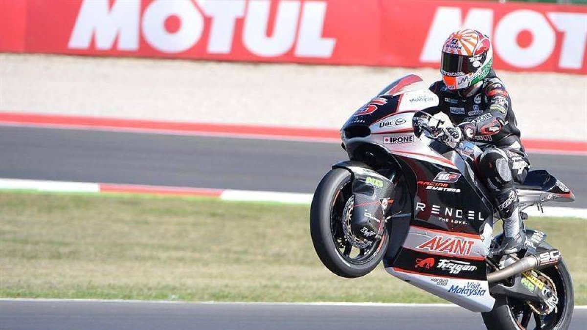 Zarco celebra su triunfo.-EFE