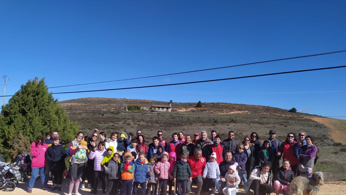 Participantes en la jornada medioambiental de El Burgo de Osma.-ANA HERNANDO