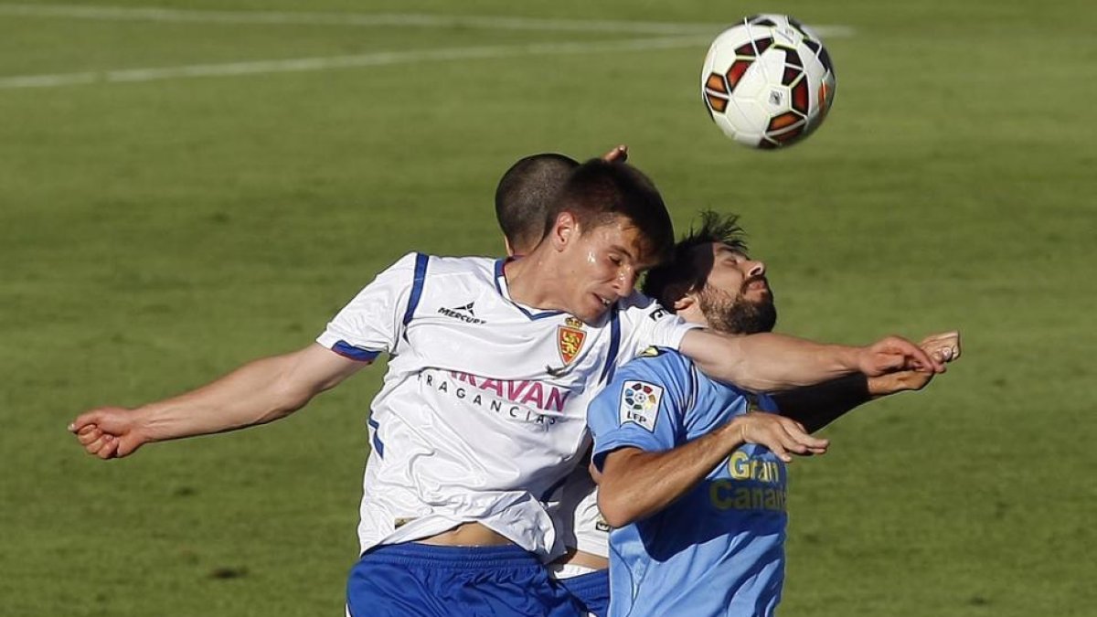 Galarreta en un encuentro de hace dos años con la camiseta del Real Zaragoza.-El Periódico de Aragón