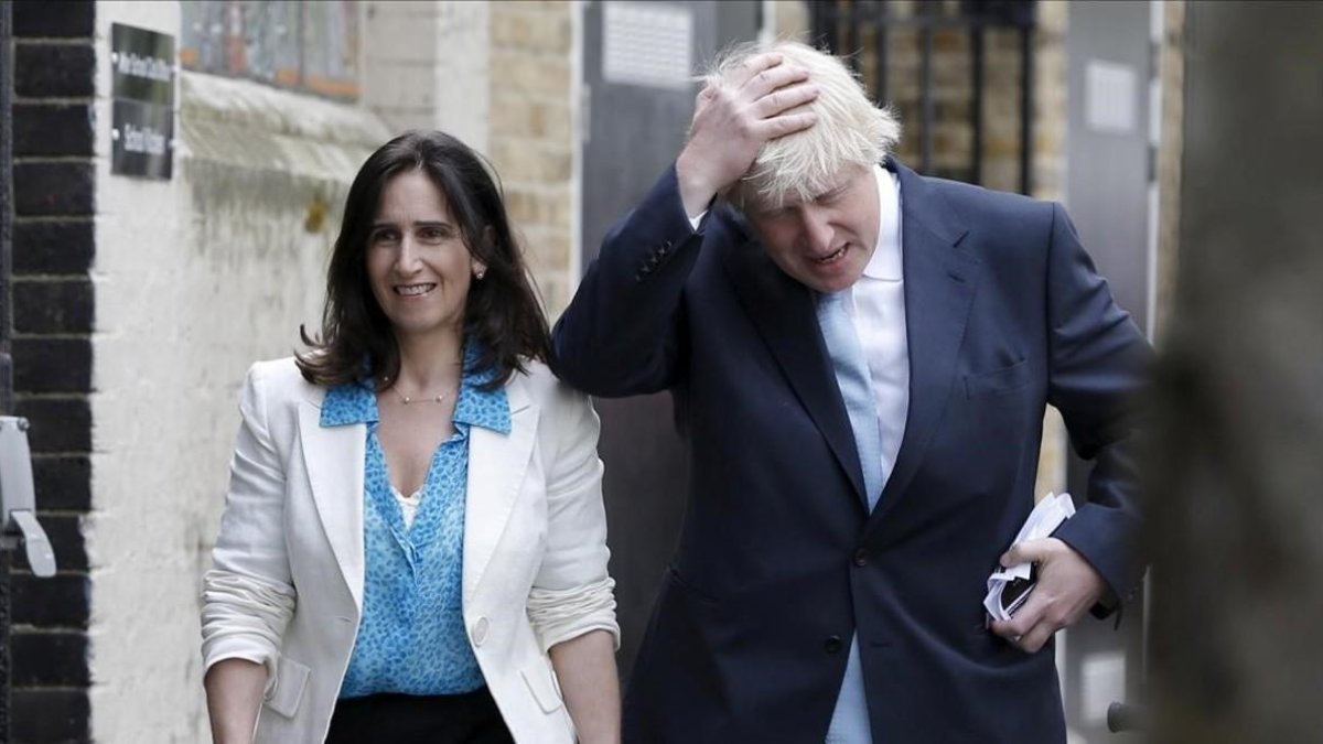 Boris Johnson y Marina Wheler-REUTERS / PETER NICHOLS