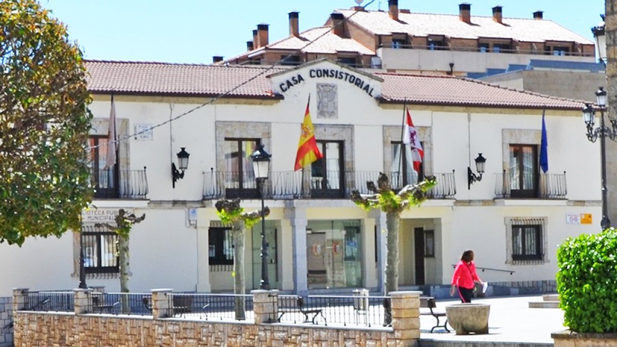 Ayuntamiento de San Leonardo. M.T.