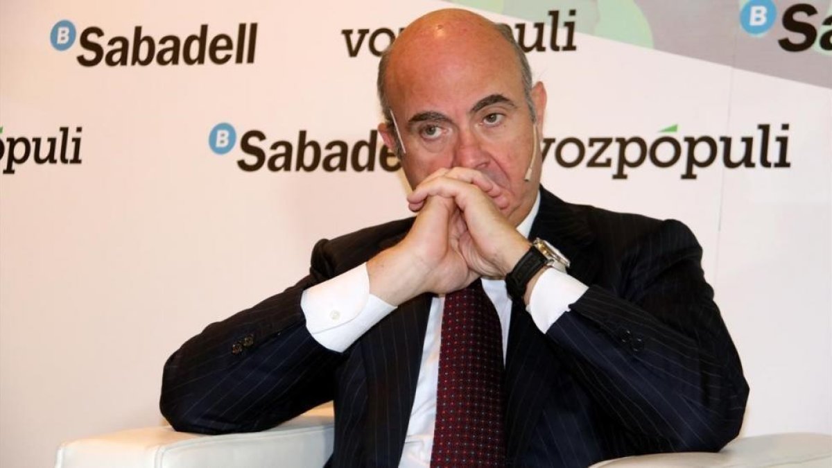 El ministro de Economía, Luis de Guindos.-TANIA TAPIA / ACN