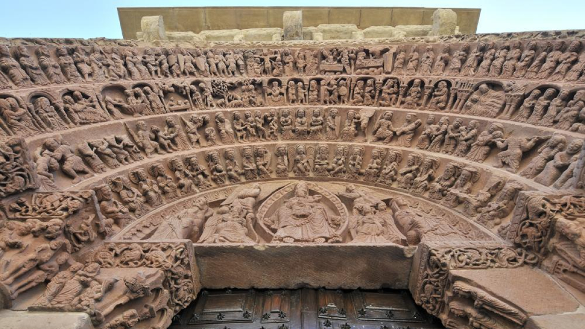 Fachada de la iglesia de Santo Domingo-Valentín Guisande