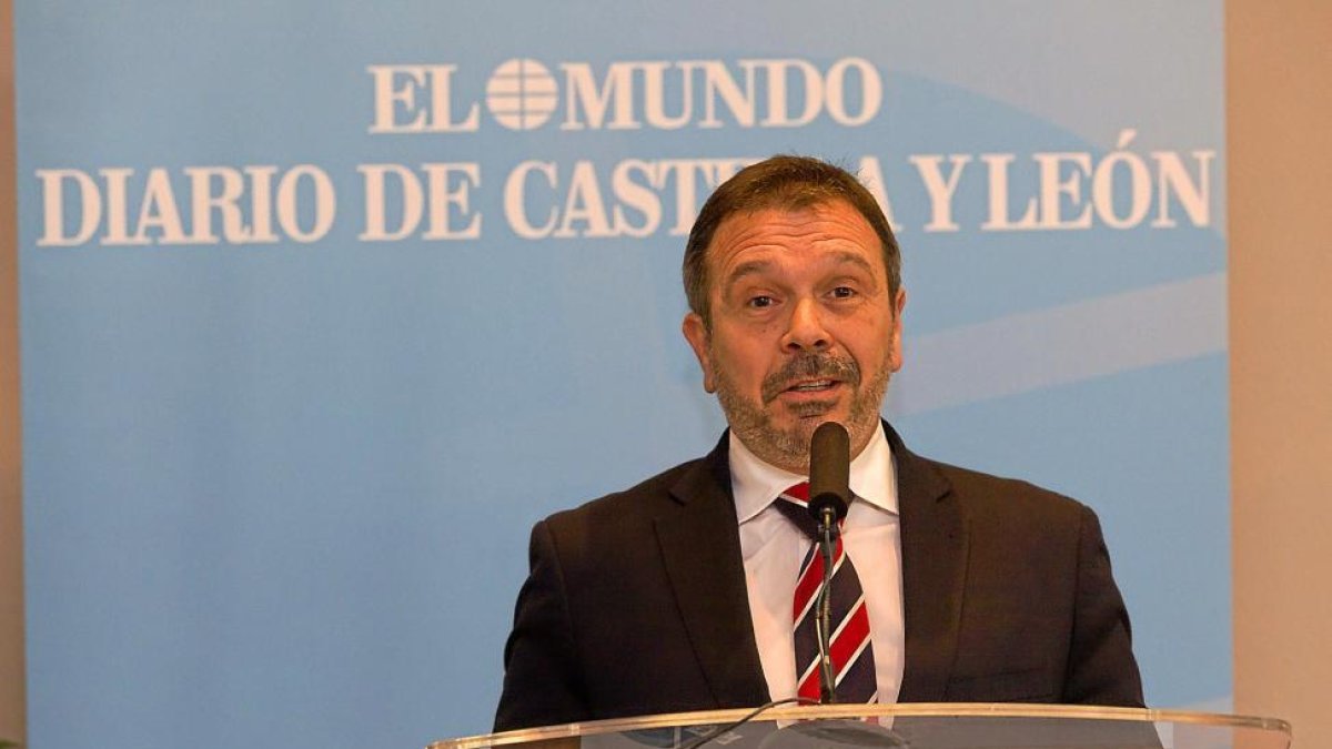 Miguel Rego, durante la inauguración de El Club de Prensa.-Pablo Requejo