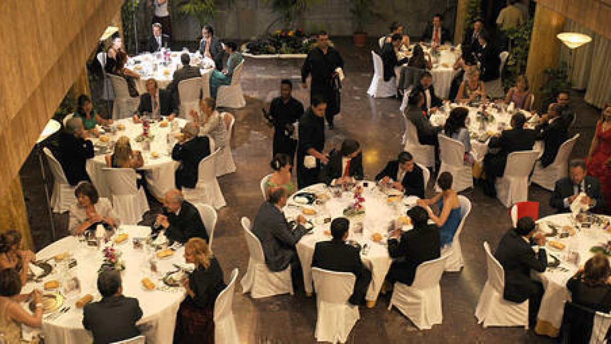 La cena del miércoles el Pregón. / VALENTÍN GUISANDE-