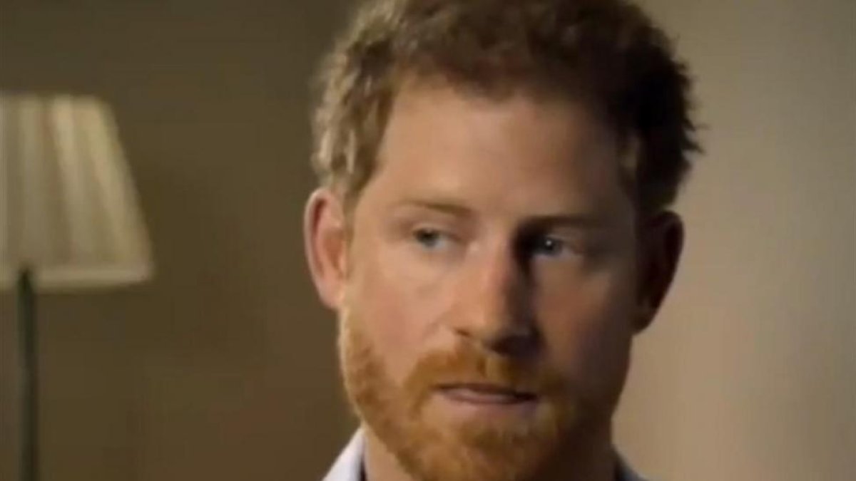 El príncipe Enrique, en el documental de la BBC son Diana de Gales-BBC