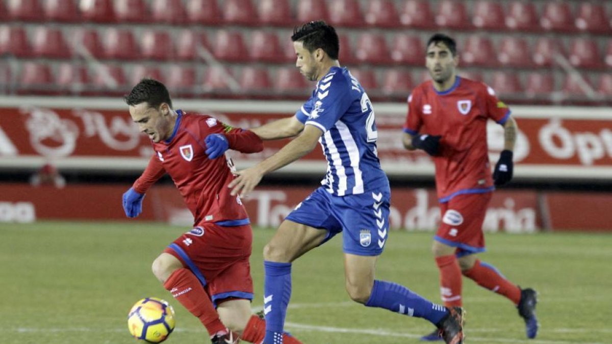 El Numancia visita hoy El Sadar.-HDS