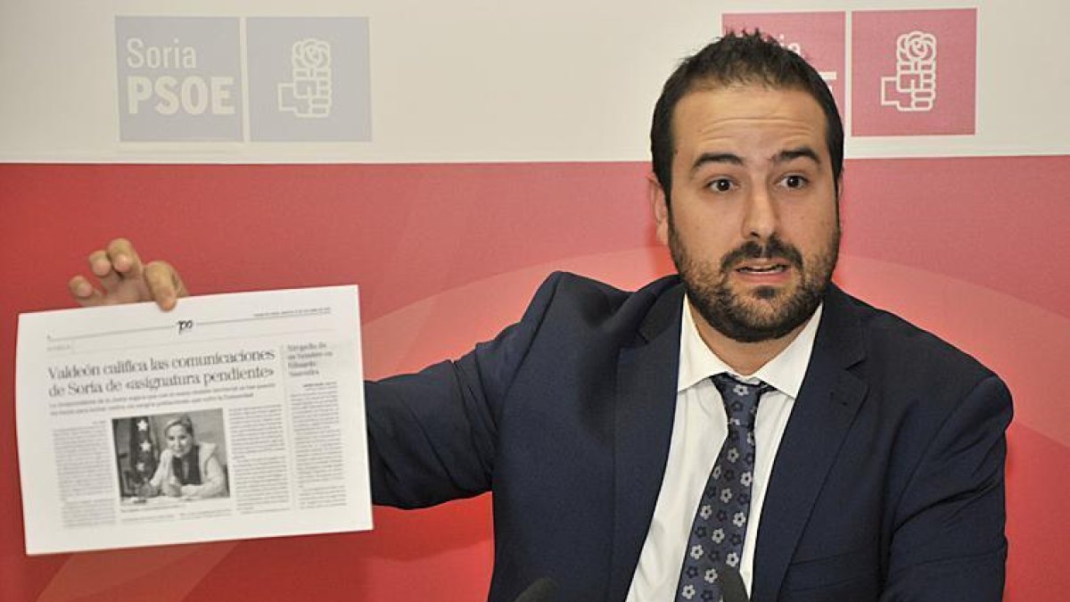 Ángel Hernández.-VALENTÍN GUISANDE