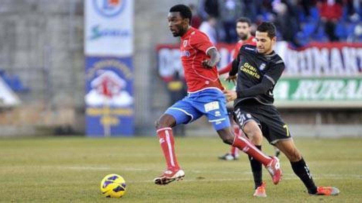 Sunny en el encuentro ante Las Palmas en Los Pajaritos. / D. Mayor-