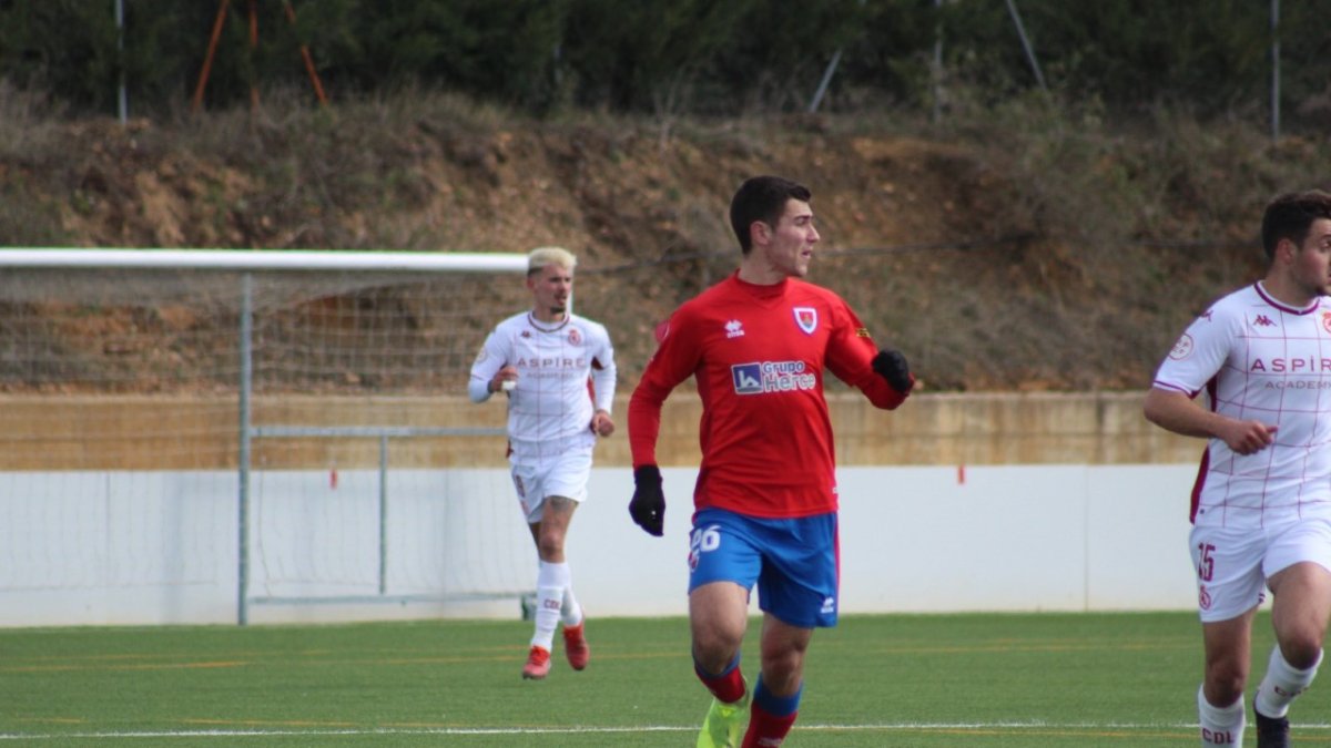 Ángel Cervero en un partido del Numancia juvenil de esta temporada. HDS