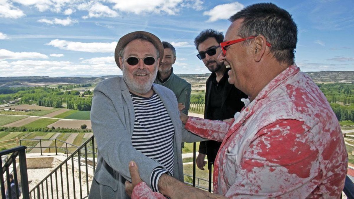 Presentación del Camino Duero Fest, ayer, en el castillo de Langa.-Mario Tejedor