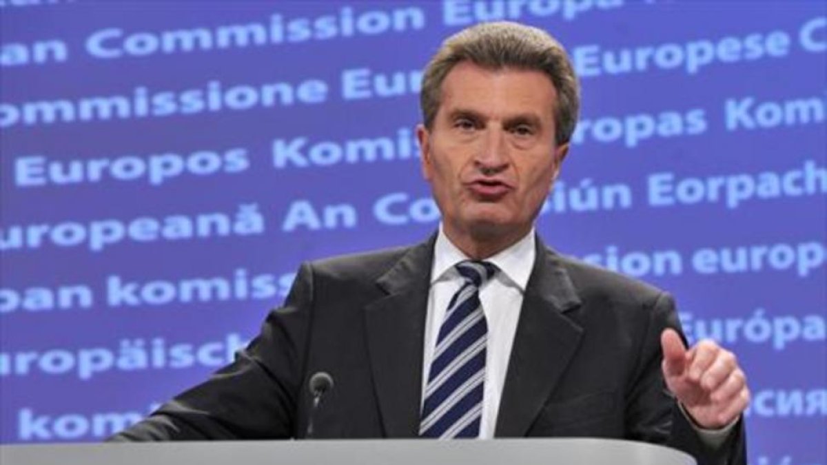 El comisario europeo de Presupuesto, Günther Oettinger, en Bruselas.-GEORGES GOBET