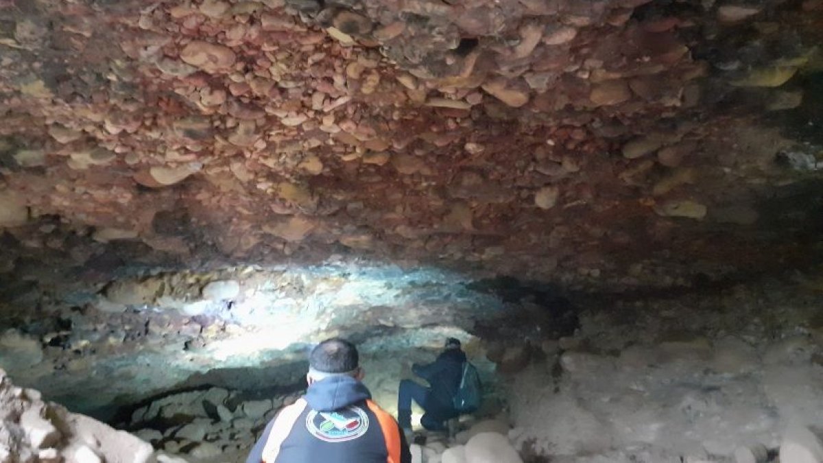 Investigadores en la mina.-ICAL
