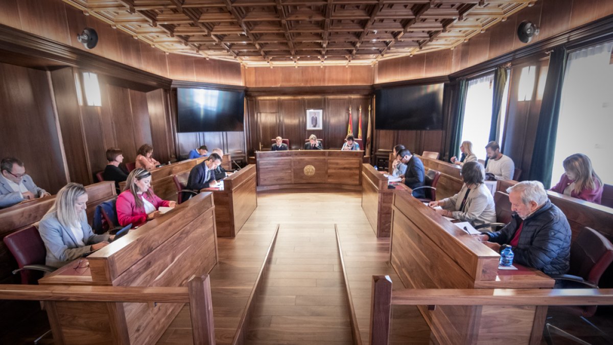 El pleno de la aprobación de los presupuestos municipales de 2023 se celebrará el 23 de diciembre. MARIO TEJEDOR