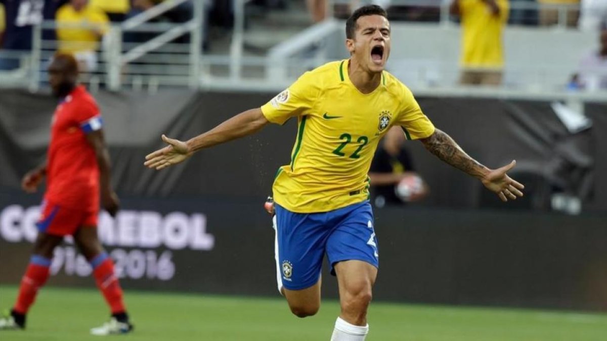 Philippe Coutinho celebra un gol con Brasil-AP / JOHN RAOUX