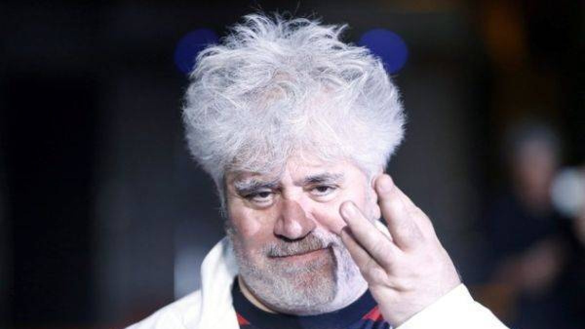 Almodóvar, en el Festival de Cine de Lyón, el pasado domingo.-Foto: EFE / GUILLAUME HORCAJUELO
