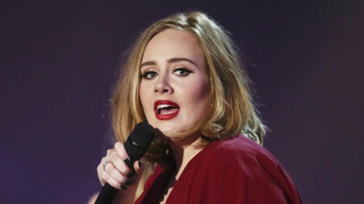 La cantante Adele-JOEL RYAN