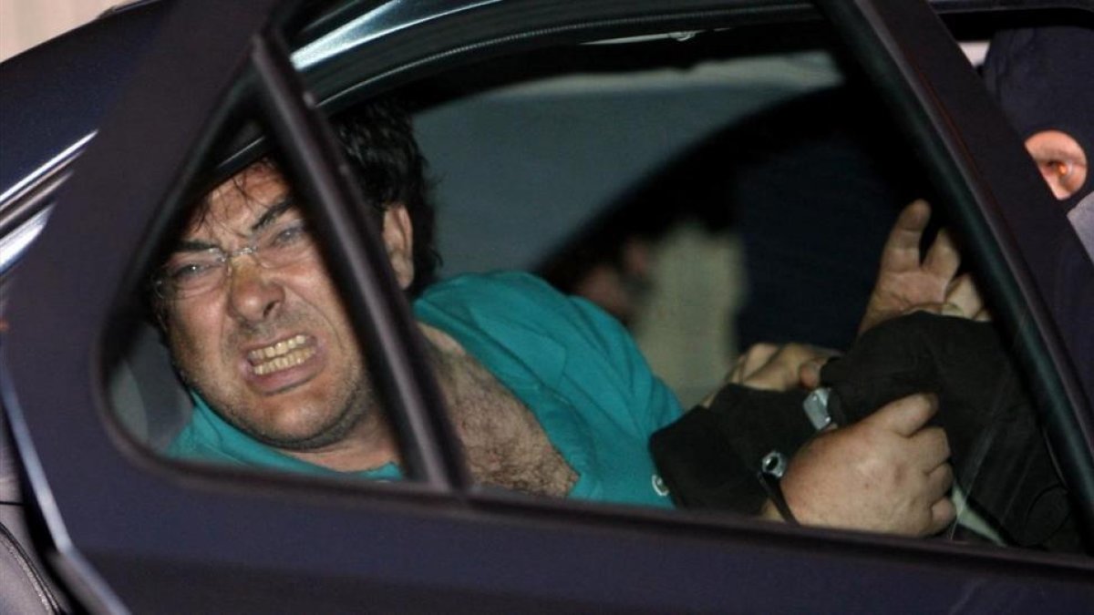 El etarra Xabier Lopez Peña, Thierry, tras su detención el 21 de mayo del 2008-/ AP / BOB EDME