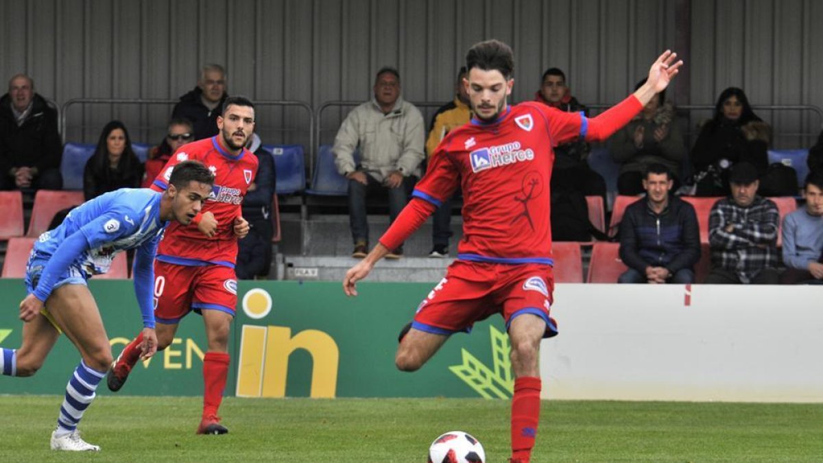 El Numancia B mantiene su plaza de play off al vencer en el campo de un rival directo.-Valentín Guisande