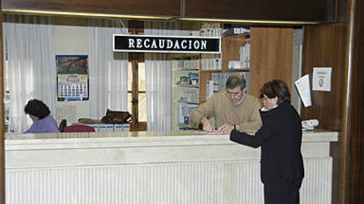 El servicio de recaudación del Ayuntamiento de Soria. / ÚRSULA SIERRA-