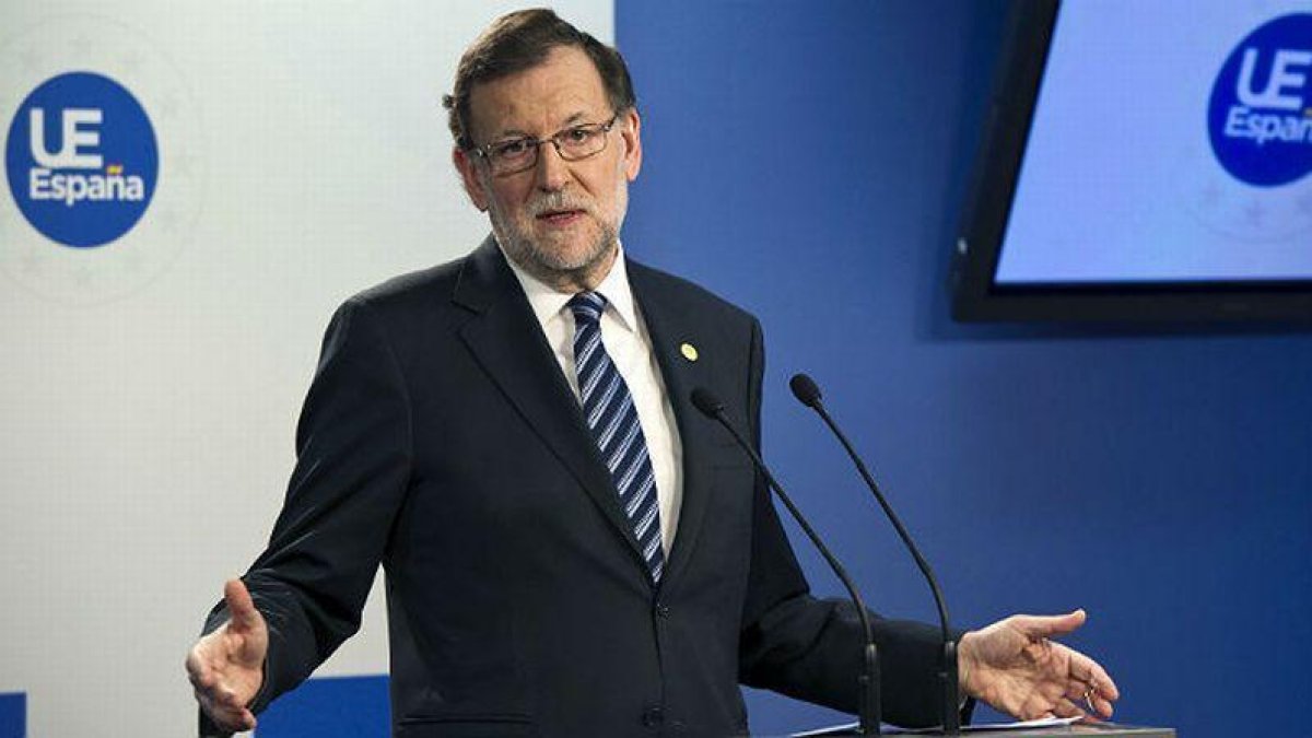 Rajoy elude una pregunta en inglés de un periodista de la BBC-EFE