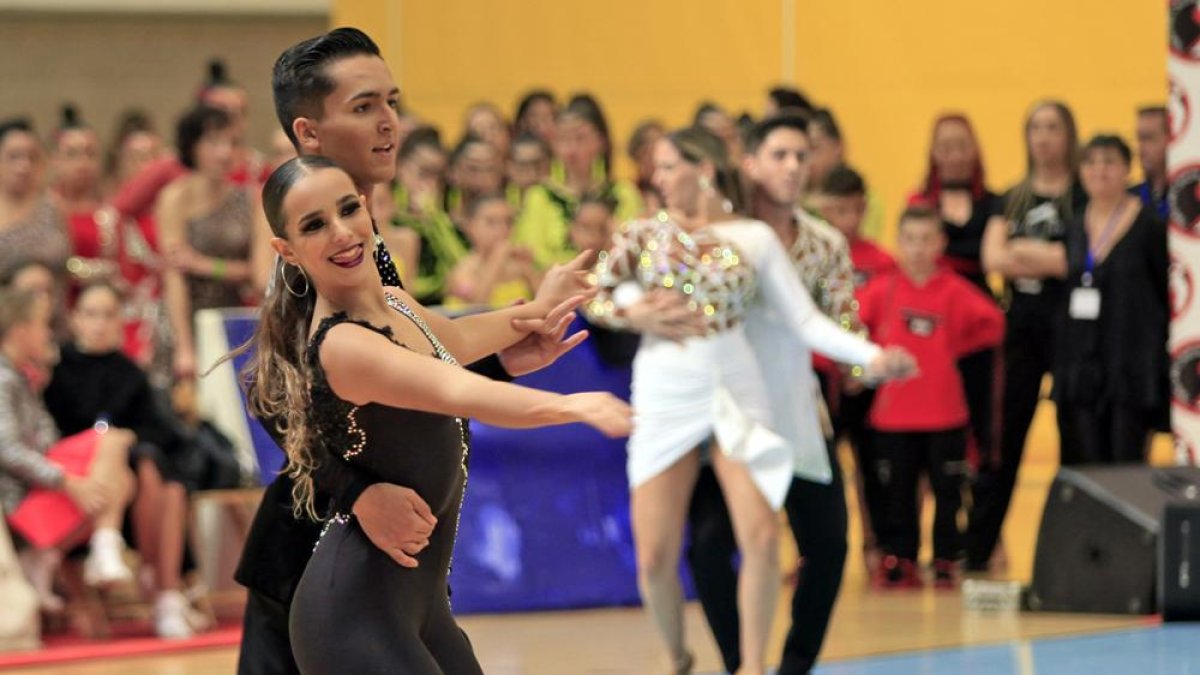 La doble jornada de baile deportivo se celebró ayer en Los Pajaritos.-Mario Tejedor