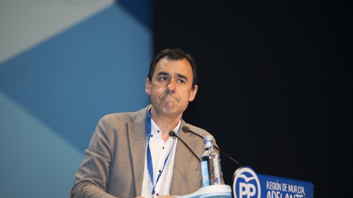 Maíllo durante su intervención en el congreso del PP de Murcia.-E.M.