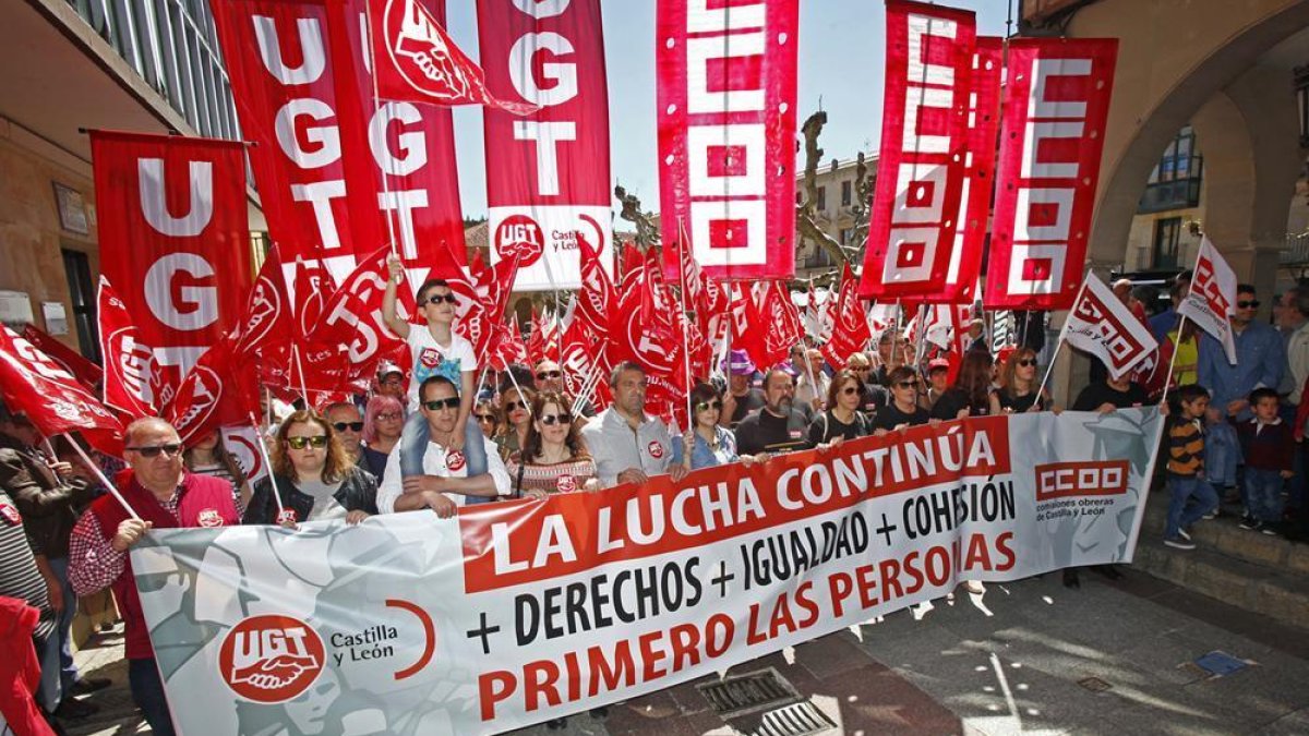 Manifestación del Primero de Mayo, ayer en la capital.-Mario Tejedor