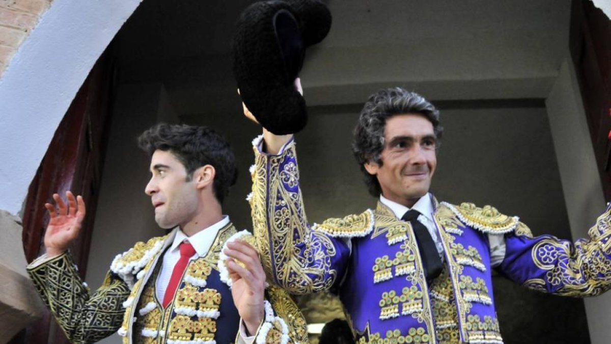 Toros en El Burgo de Osma, ayer.-DIEGO MAYOR