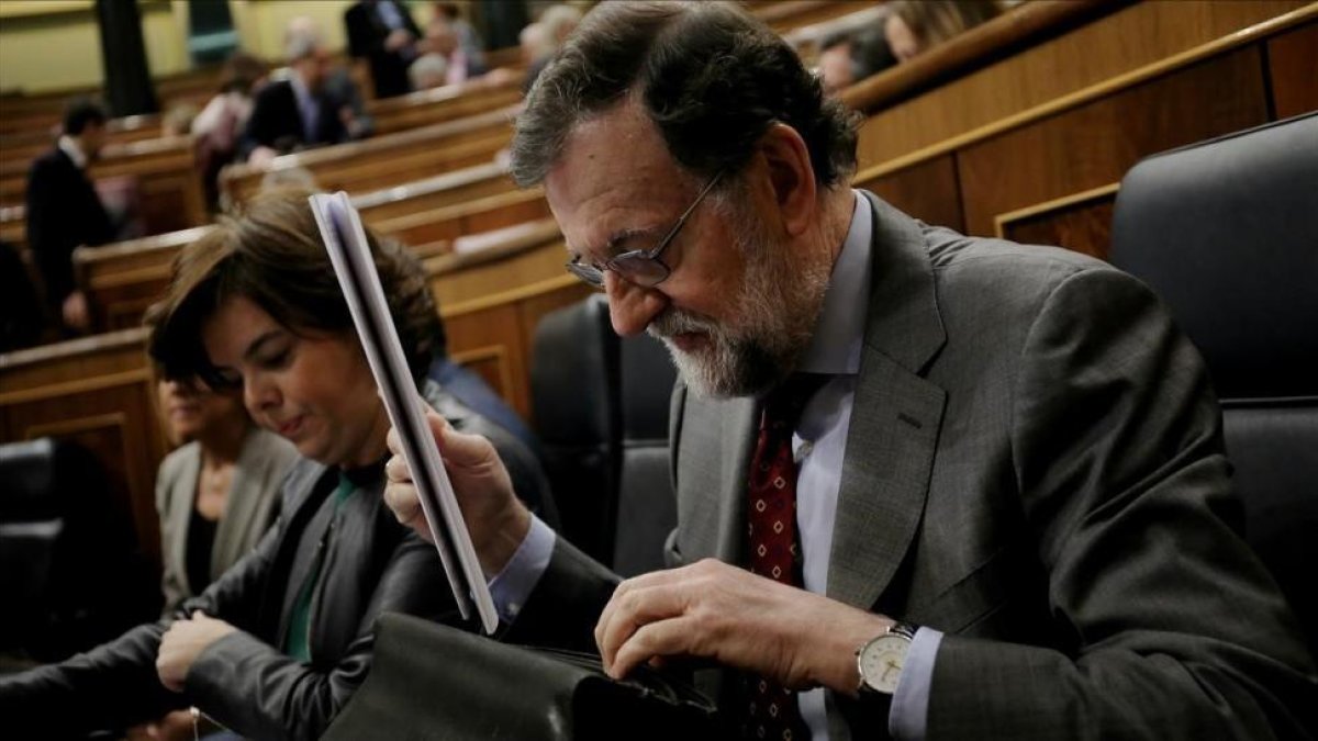 Mariano Rajoy, durante la sesión de control de este miércoles-JOSÉ LUIS ROCA