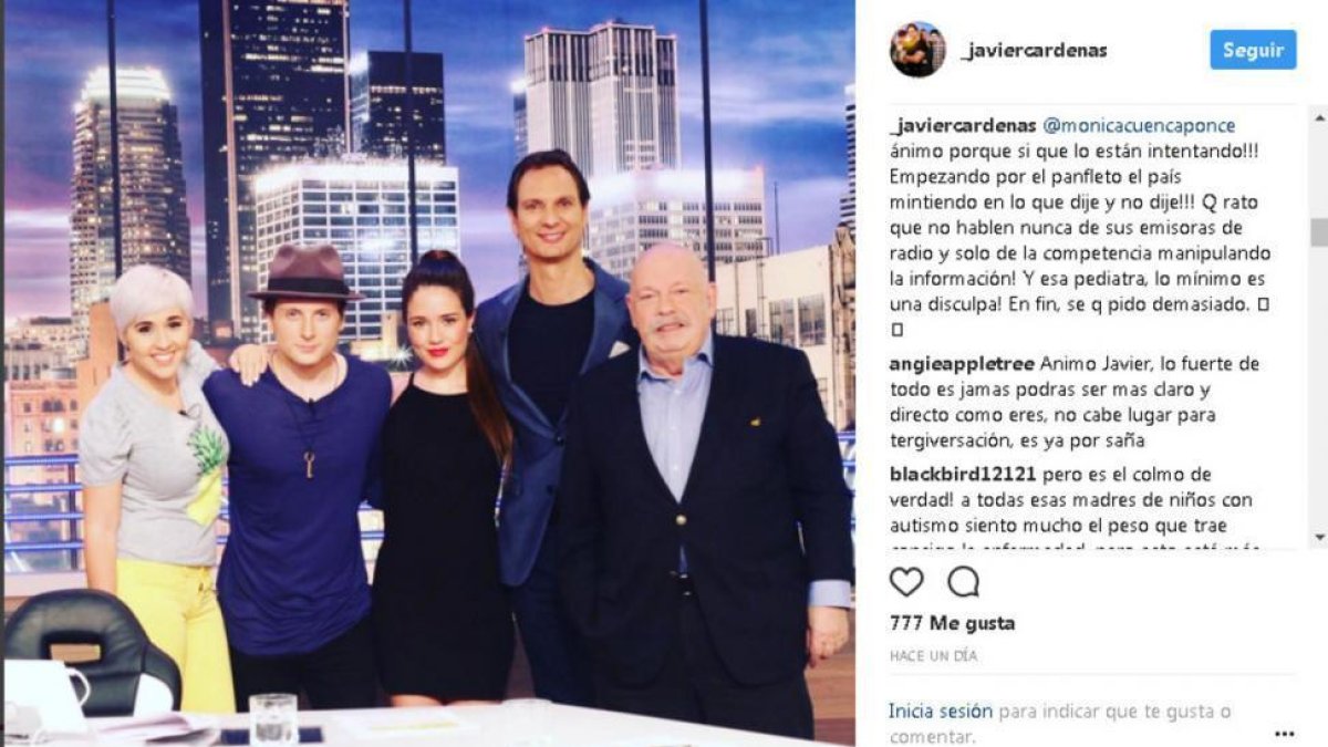 Javier Cárdenas, en el plató del programa de TVE-1 'Hora punta'.-RICARD FABRIQUE