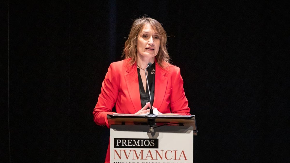 La consejera Rocío Lucas durante su intervención. GONZALO MONTESEGURO