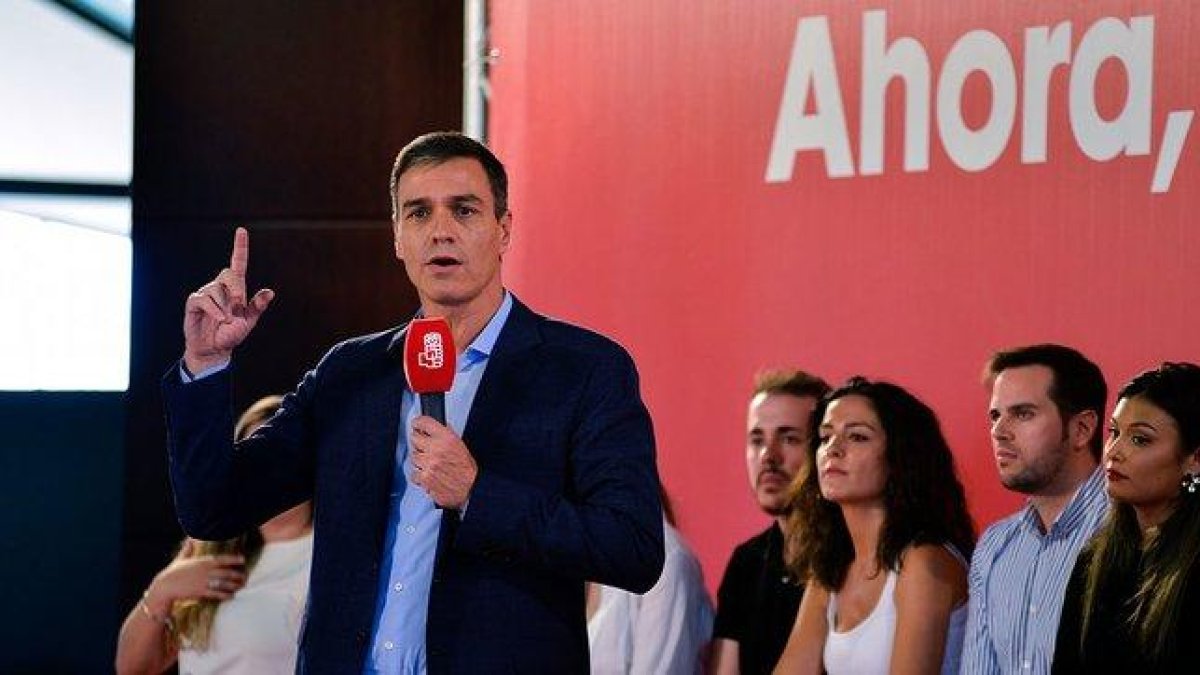 Pedro Sánchez, durante un mitin en Jaén a principios de octubre.-EUROPA PRESS / FRANCIS J. CANO