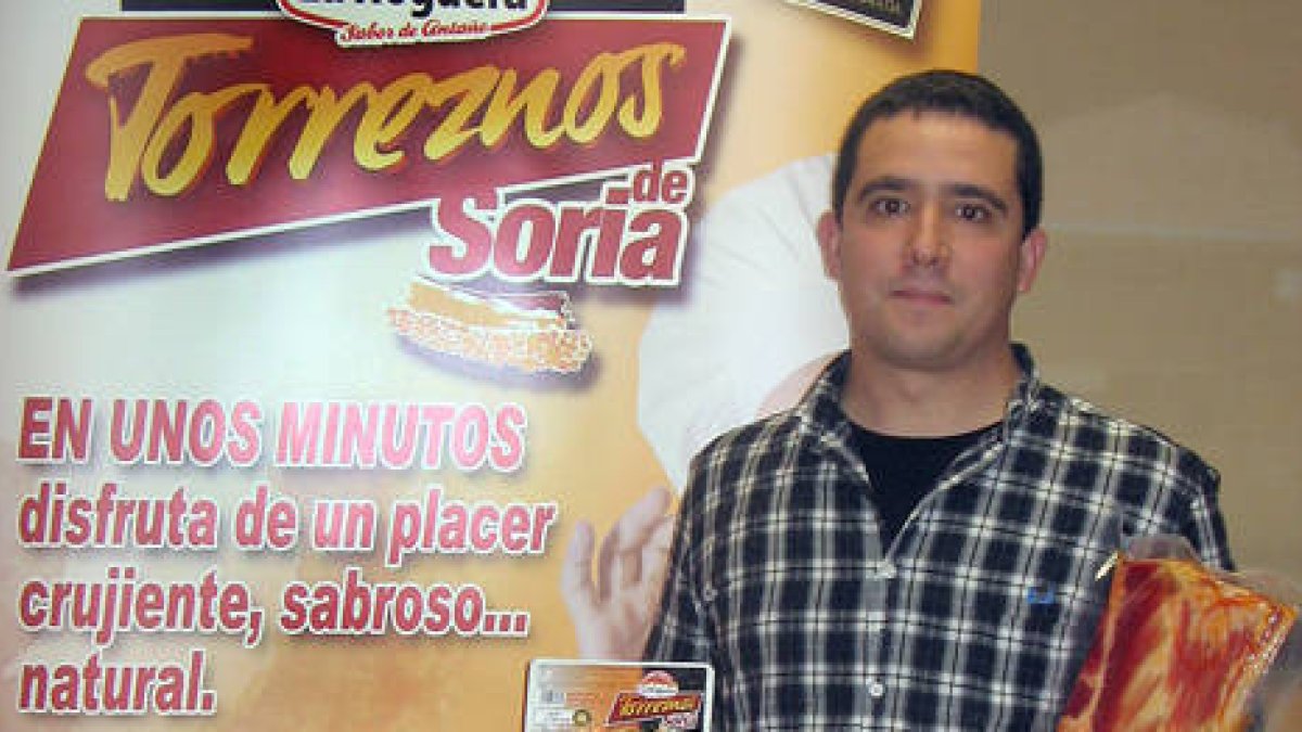 Teo Martínez, responsable de la empresa. / LA HOGUERA-