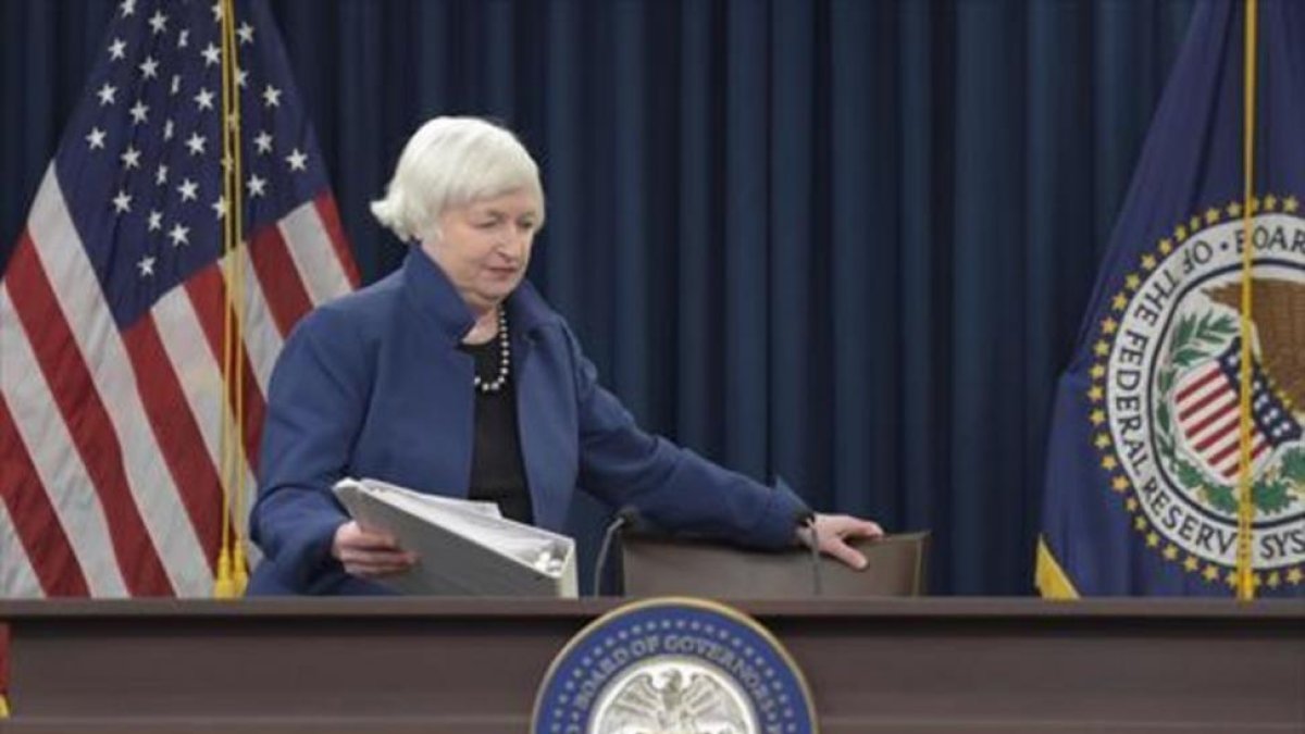 Janet Yellen, presidenta de la Reserva Federal, en una rueda de prensa, en Washington.-SUSAN WALSH