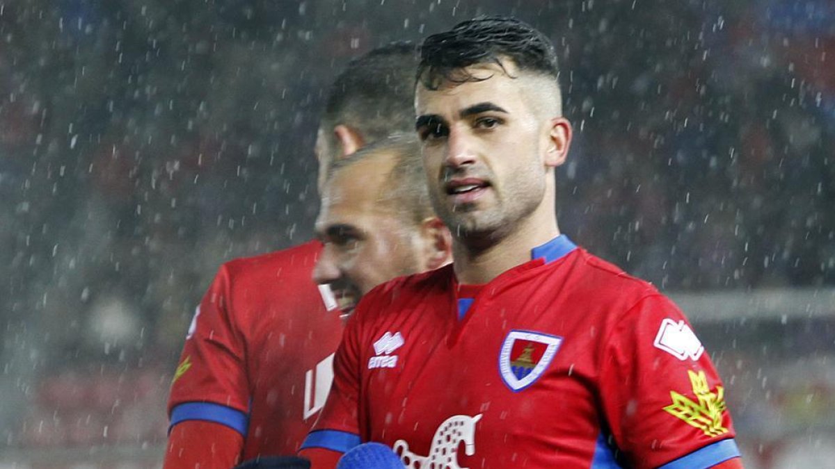 Oyarzun se ha perdido los últimos siete partidos del Numancia y su reaparición está muy cercana.-Mario Tejedor